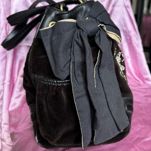 VINTAGE Juicy Couture Daydreamer Black Velour Tote Bag - Picture 4 of 16